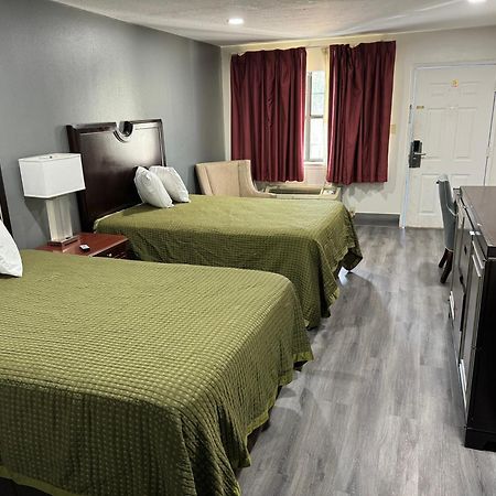 American Inn-Sealy Екстериор снимка